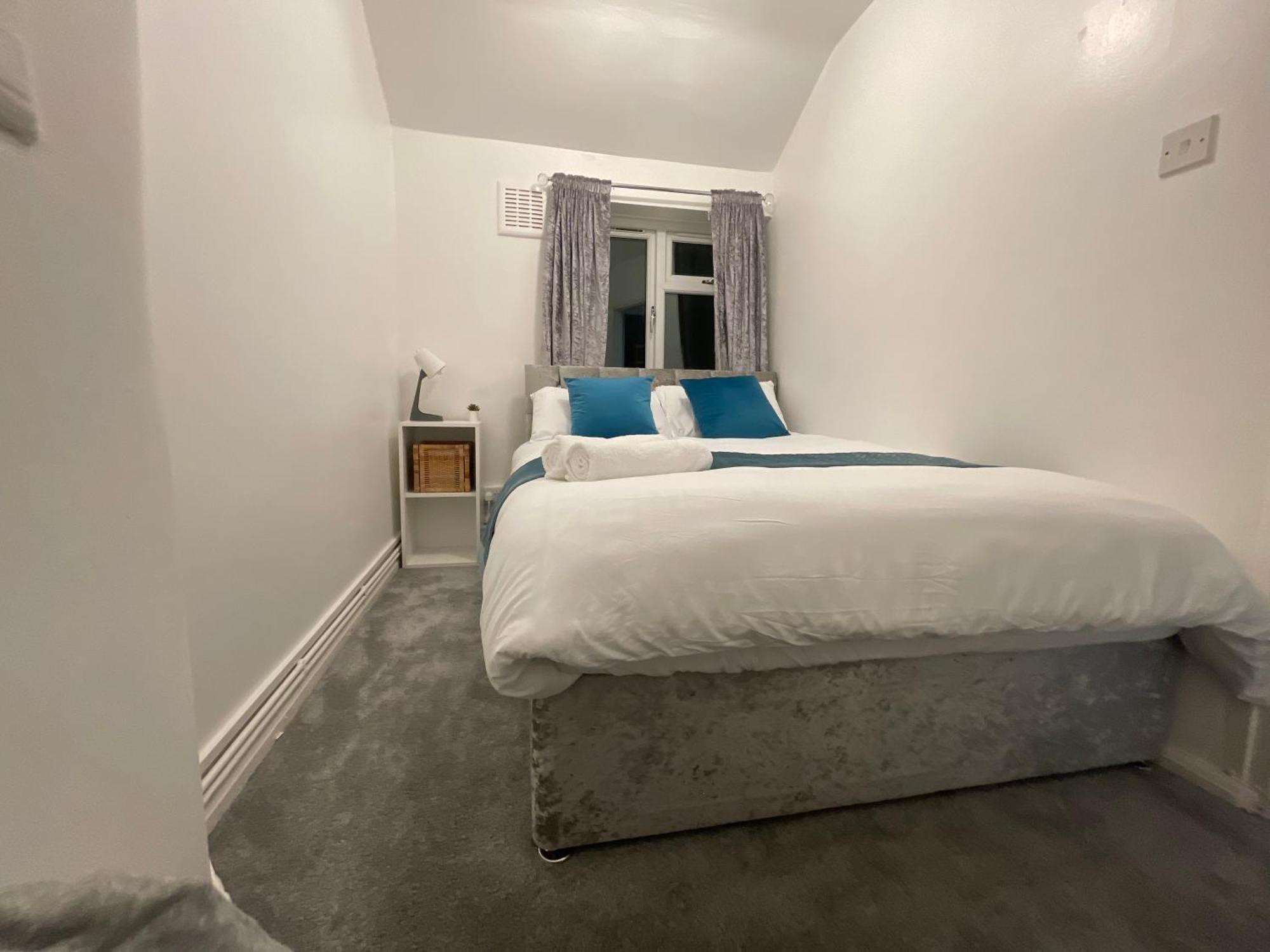 Tooting Lodge London - Cosy 2 Bedroom House With Garden, 5 Mins Walk To Tube Station Extérieur photo