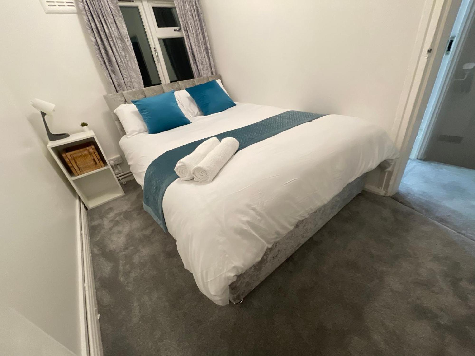 Tooting Lodge London - Cosy 2 Bedroom House With Garden, 5 Mins Walk To Tube Station Extérieur photo